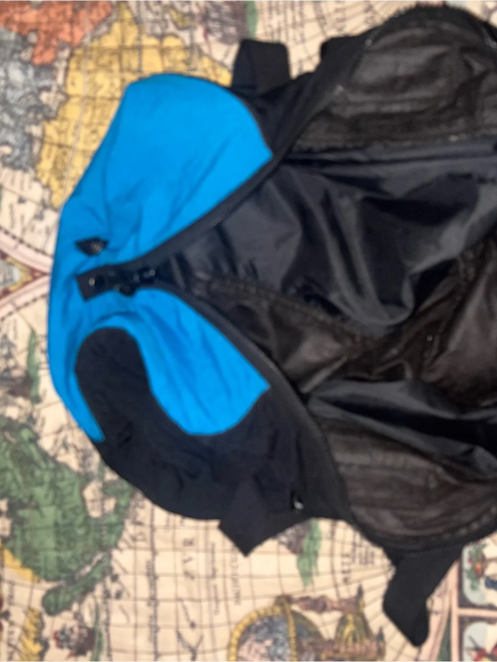 L.A. Gear Black & Blue Men's Duffel Bag